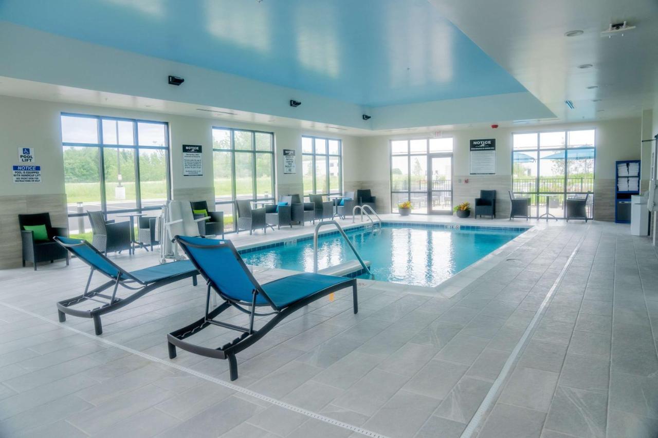 Hotel Hampton By Hilton Chicago Huntley