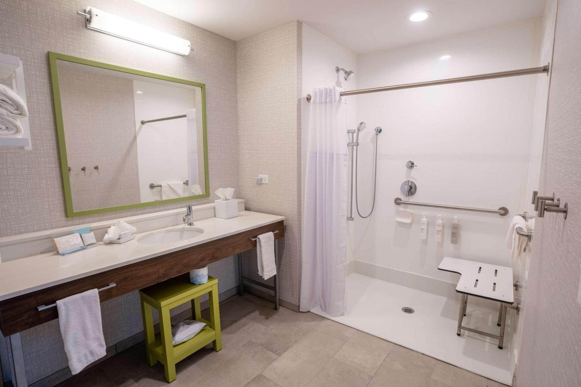 Hampton By Hilton Chicago Hotel
