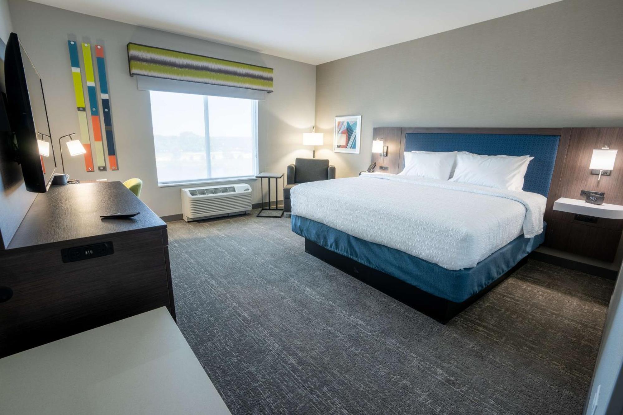 Hampton By Hilton Chicago Hotel