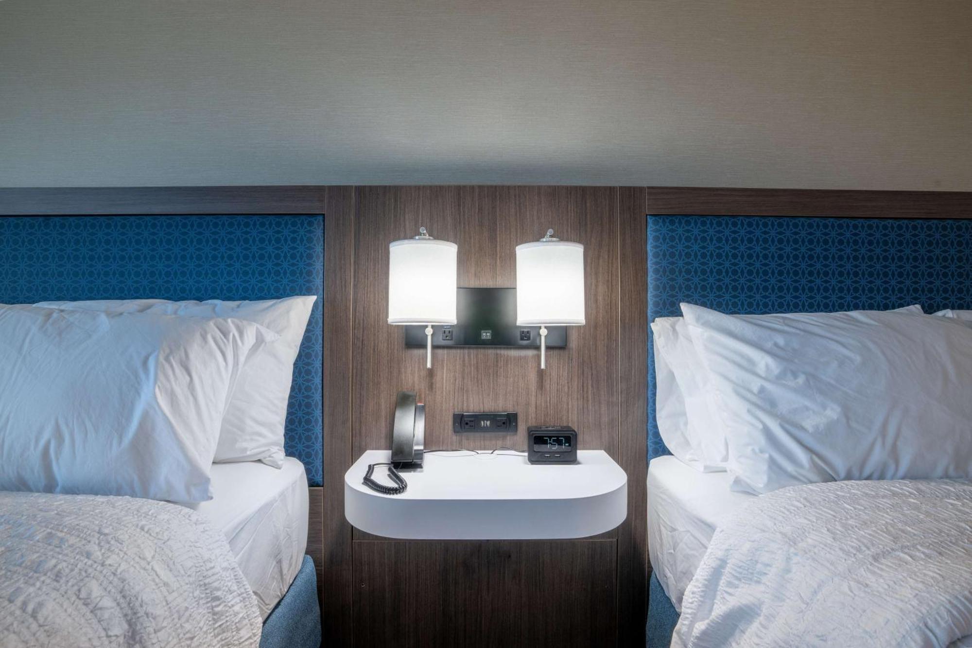 Hotel Hampton By Hilton Chicago